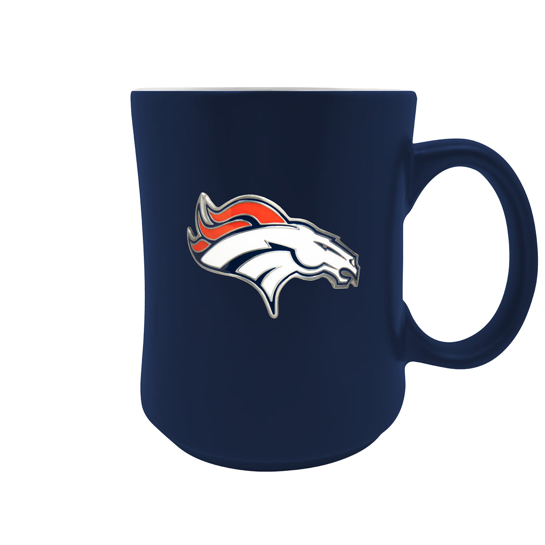Denver Broncos 19oz. Starter Mug - Metal Emblem Logo - UKASSNI