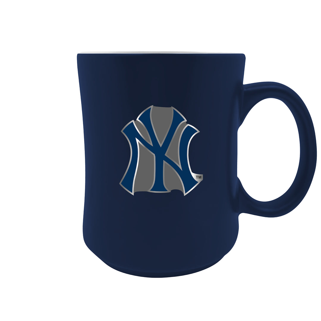 New York Yankees 19oz. Starter Mug - Metal Emblem Logo - UKASSNI