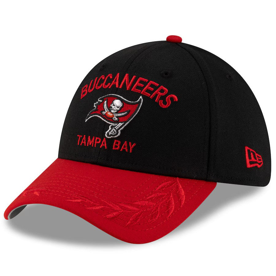 Tampa Bay Buccaneers NFL New Era 2025 NFL Draft 39THIRTY Flex Hat - Black/Red - UKASSNI