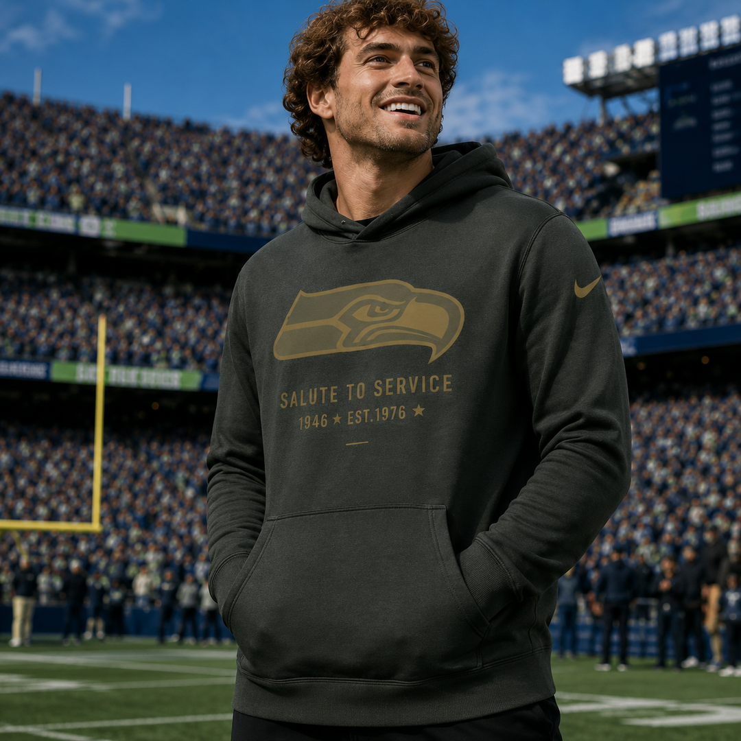 Seattle Seahawks NFL Nike 2025 Salute to Service Sideline Dri-FIT Lightweight Hooded Pullover – Forest Green Medium (UK Stock)