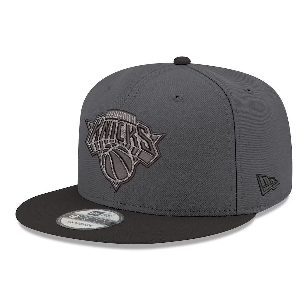 New York Knicks Hat - NBA New Era Logo 2-Tone 9FIFTY Snapback – Gray/Black (USA Sourced)
