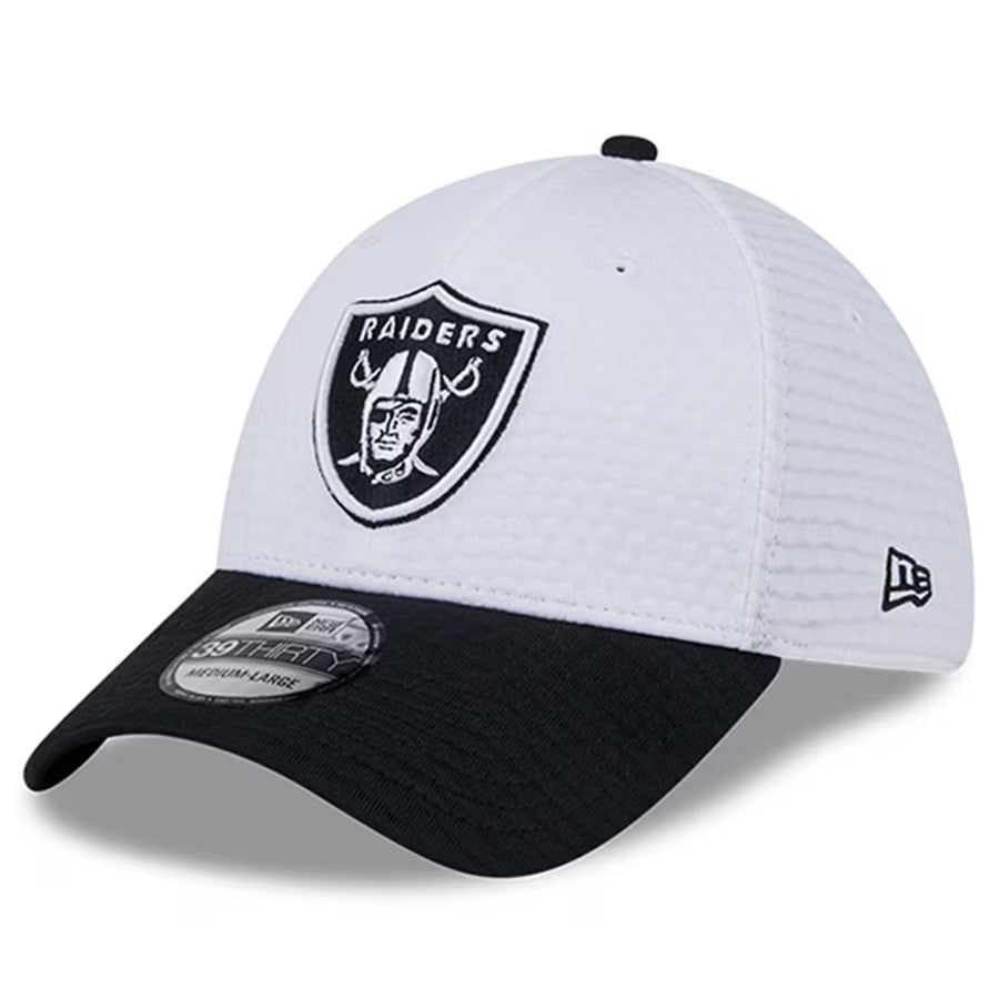 Las Vegas Raiders New Era 2024 NFL Training Camp 39THIRTY Flex Hat - White/Black - UKASSNI