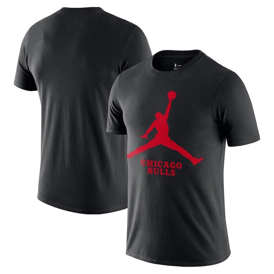 Chicago Bulls Nike Essential Jumpman T-Shirt - Black - UKASSNI
