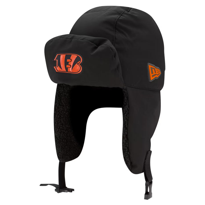 Cincinnati Bengals Hat – NFL New Era 2026 Sideline Cold Weather Trapper – Charcoal (USA Sourced)