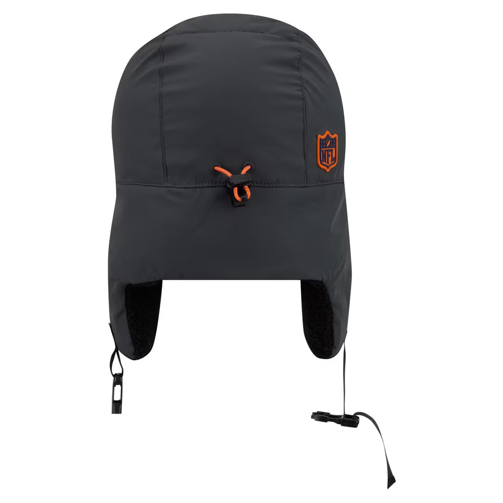 Denver Broncos Hat – NFL New Era 2026 Sideline Cold Weather Trapper – Charcoal (USA Sourced)