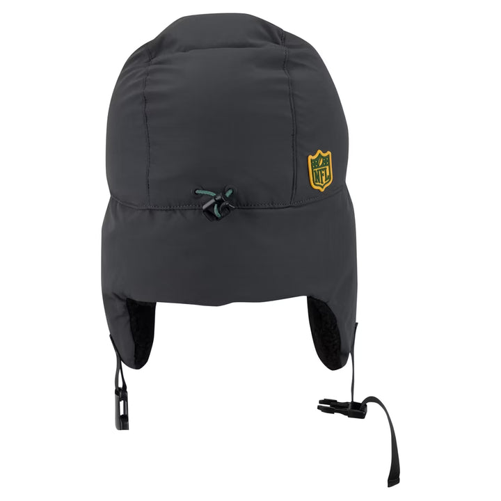 Green Bay Packers Hat – NFL New Era 2026 Sideline Cold Weather Trapper – Charcoal (USA Sourced)