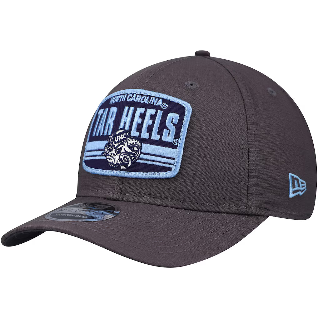 North Carolina Tar Heels Hat – NCAA New Era 9SEVENTY Elevated – Charcoal (Fast Dispatch)