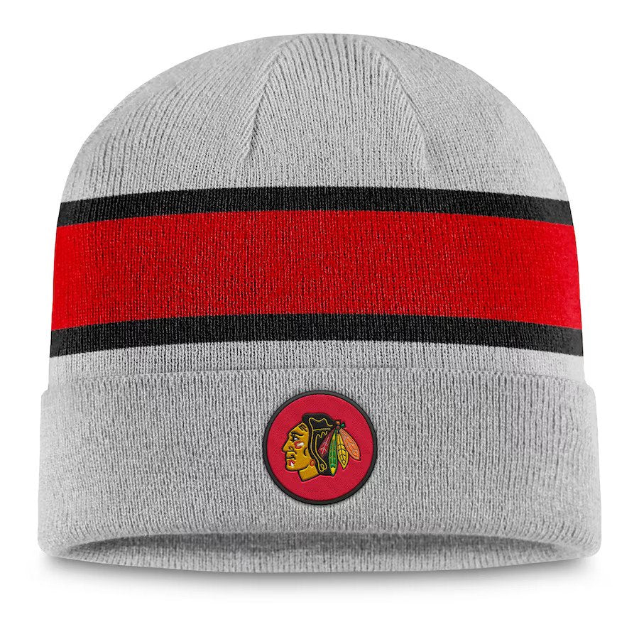 Chicago Blackhawks NHL UK Fanatics Branded Logo Cuffed Knit Beanie - Heathered Gray - UKASSNI