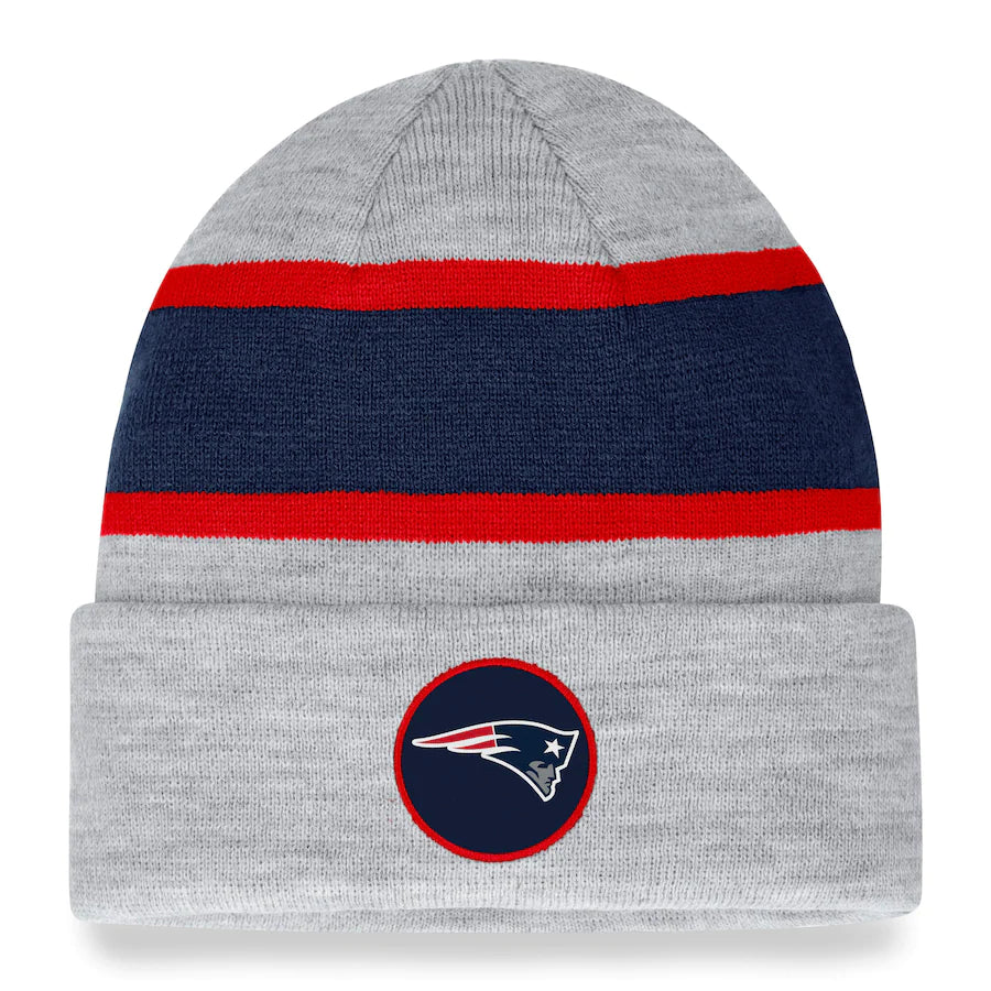 New England Patriots NFL UK Fanatics Branded Logo Cuffed Knit Hat - Heather Gray - UKASSNI